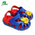 zapato de jardín lindo animal del último modelo eva para los niños